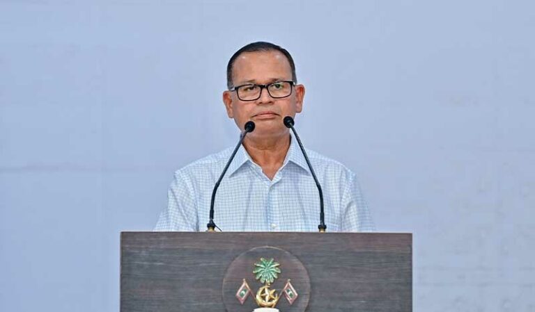 ޕީއެންސީ ބައިބައިވުމަށް ފުރުސަތު ނުދޭން އާދަމް ޝަރީފް ގޮވާލައިފި!