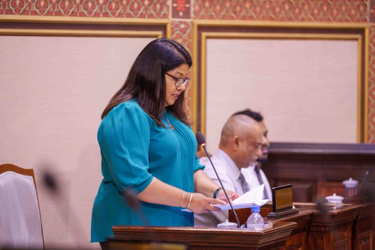 ”ބޭރުން ޕޯސްޓްމޯޓަމް ހައްދަން ބައި ލައްކަ ހޭދަވޭ، ރާއްޖޭގައި ޚިދުމަތް ފަށަން ދަނީ ތައްޔާރުވަމުން“