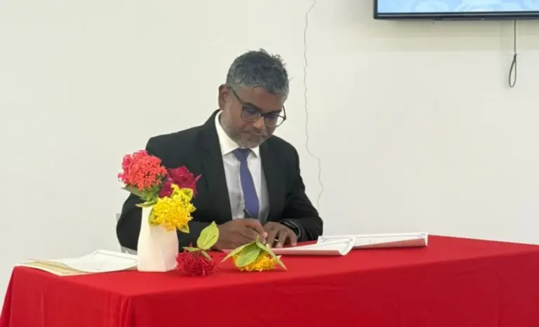 ތިނަދޫ ކައުންސިލުގެ ރައީސްގެ ގޮނޑި ހުސްވެއްޖެކަމަށް ކަނޑައަޅައިފި