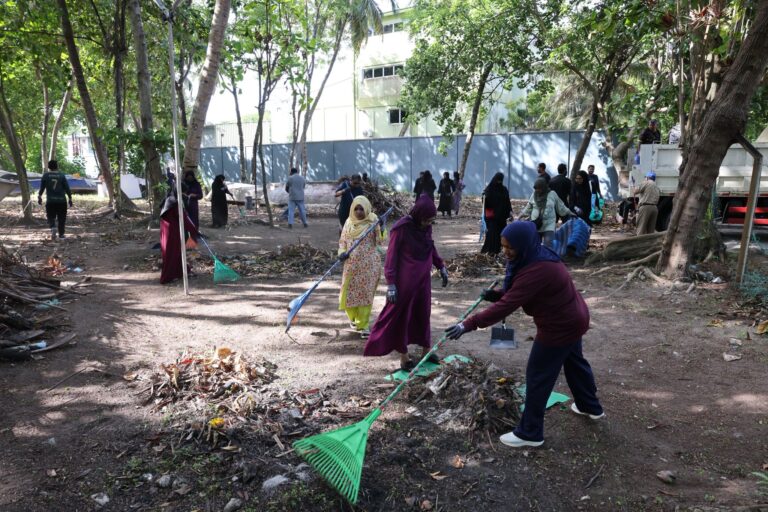 ވިލިމާލޭގެ އެކި ތަންތަނުން 37.7 ޓަނުގެ ކުނި ނަގައި ސާފުކޮށްފި
