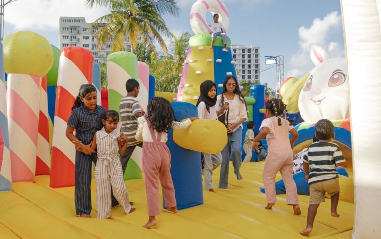26 ކާނިވަލަށް މިއަދުވެސް އާންމުންގެ ބޮޑު ތަރުހީބެއް!