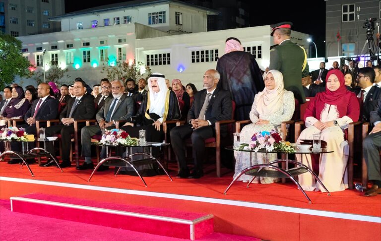 ހަވާއެރުވުމާއެކު މިނިވަން ދުވަހުގެ ހެވިކަމާއި ކުޅިވަރުގެ މައިދާނީ ހަރަކާތްތައް ބާއްވައިފި
