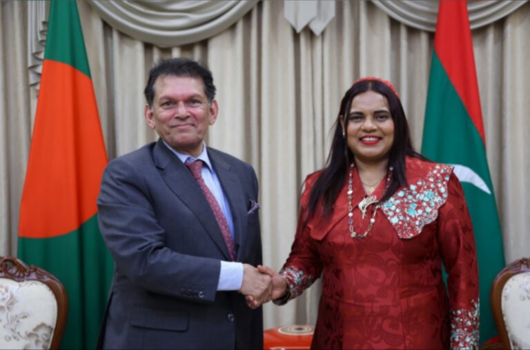 ރާއްޖެއާއި ބަންގްލަދޭޝްއާ ދެމެދު ސީދާ ޝިޕިން ގުޅުމެއް ގާއިމްކުރަން މަޝްވަރާކޮށްފި