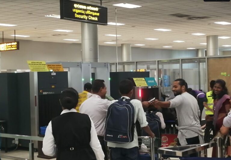 ގިނަ އަދަދެއްގެ މަސްތުވާތަކެއްޗާއެކު ލަންކާއިން ދެ ދިވެހިން ހައްޔަރުކޮށްފި