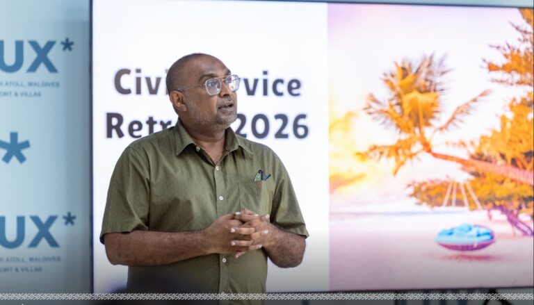 ޕާމަނަންޓް ސެކްރެޓަރީންނާއި ސެކްރެޓަރީ ޖެނެރަލުންގެ މުސާރައާއި އިނާޔަތްތައް ކުޑަކޮށްފި