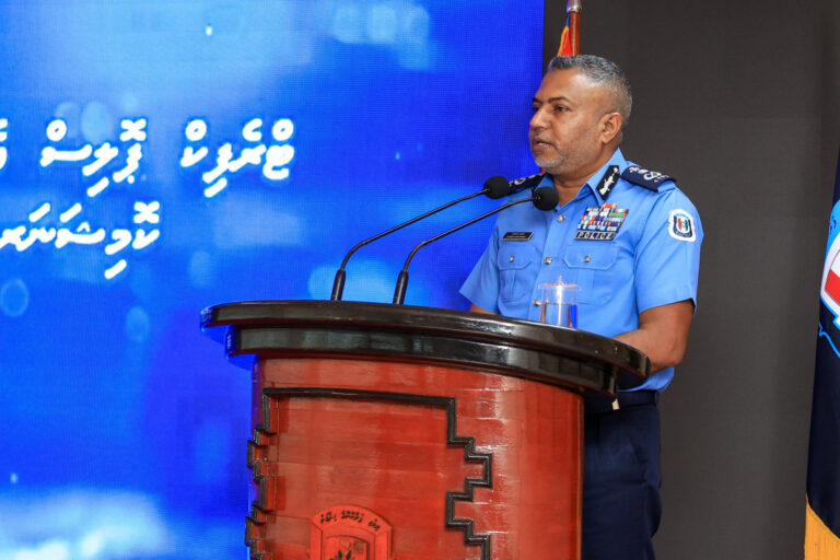 މާލޭގެ ބާރުބޮޑު ސަރަހައްދުތަކުގައި ފުލުހުން ހަރަކާތްތެރިވާ މިންވަރު އިތުރުކުރަން ސީޕީ އިލްތިމާސްކުރައްވައިފި