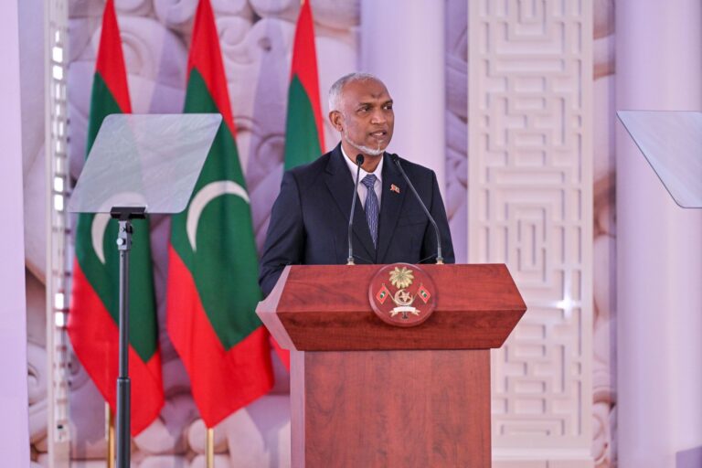 ”ދިވެހި ވެއްޓާއި، ދިވެހީންގެ ޤައުމު، ދިވެހިންނަށް ވަރަށް ފުންކޮށް އެނގެންޖެހޭނެ“