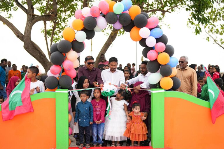 ފެނަކައިން ހެނބަދޫގައި ތަރައްޤީކުރި ކުޑަކުދިންގެ ޕާކު ރަސްމީކޮށް ހުޅުވައިފި