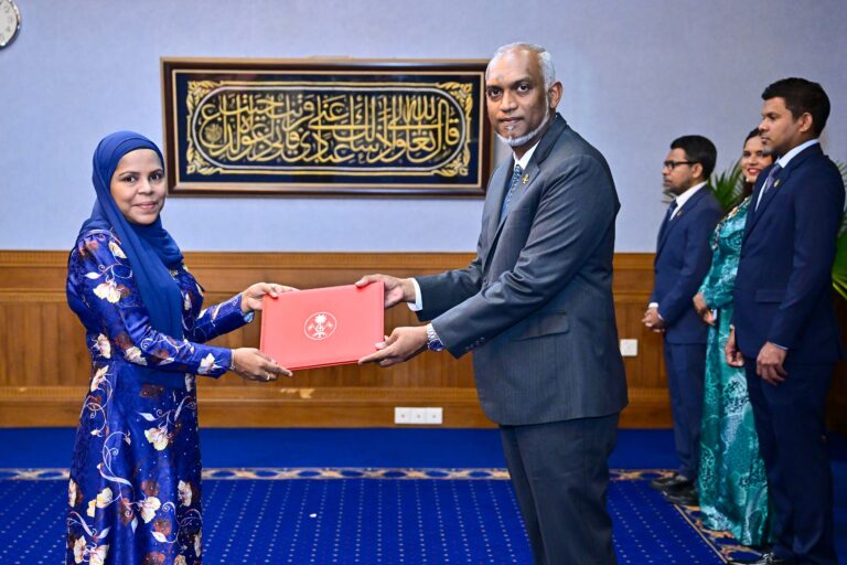 ބެލްޖިއަމްއަށާއި ޔޫރަޕިއަން ޔޫނިއަނަށް ރާއްޖެއިން ކަނޑައަޅާފައި ހުންނަވާ ސަފީރުކަމަށް ދިޔާނާ އައްޔަންކުރައްވައިފި