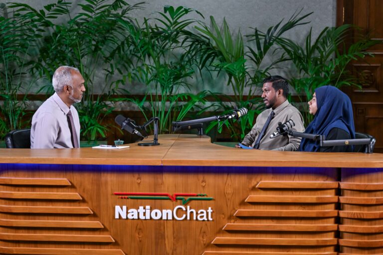 ”ދެމެހެއްޓެނިވި ގޮތެއްގައި ޤައުމުގެ ކަންކަން އިސްލާޙުކުރާކަމަށްވާނަމަ ވާހަކަދެކެވެންޖެހޭނީ ޙަޤީޤަތަށް“