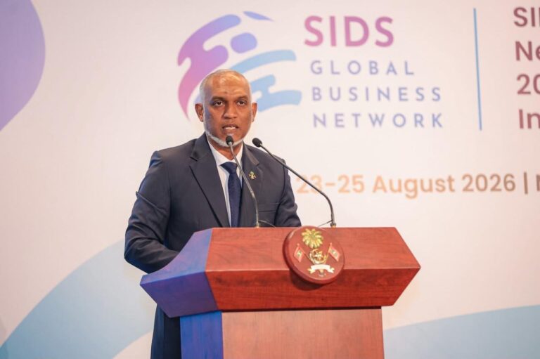 ތަރައްޤީވަމުން އަންނަ ކުދި ޖަޒީރާ ޤައުމުތަކަކީ އީޖާދާއި ވިޔަފާރީގެ ވަސީލަތްތަކެއް: ރައީސް