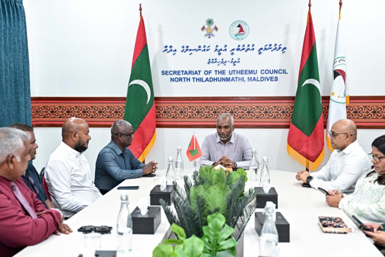 ރައީސް އުތީމުގެ ކައުންސިލާއި މުއައްސަސާތަކުގެ ވެރިންނާ ބައްދަލުކުރައްވައިފި