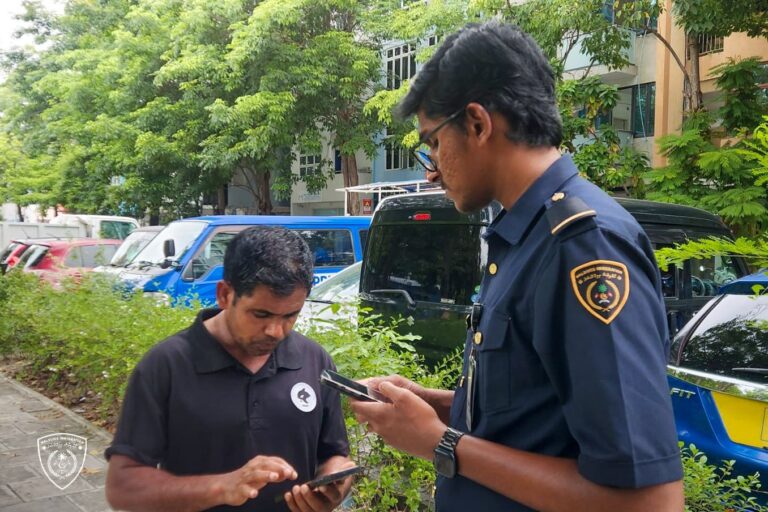 ހުޅުމާލެއިން 53 ބިދޭސީއަކު ބަލައިފާސްކޮށް ދެ މީހަކު ހައްޔަރުކޮށްފި