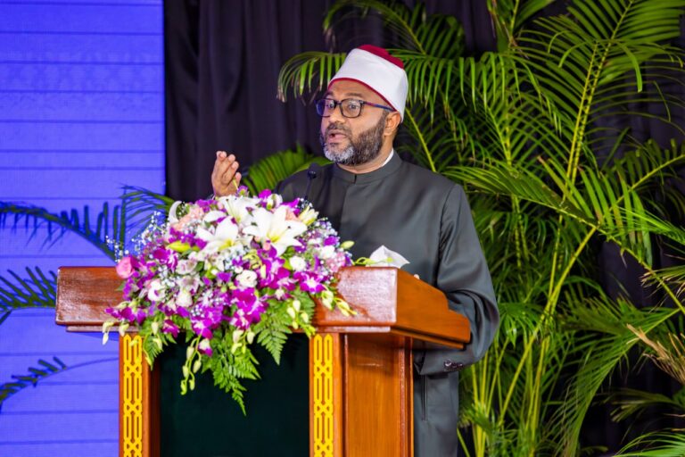 އޯލެވެލާއި އޭލެވެލް ނިންމާ ކުދިންގެ ކިބައިގައި އިމާމްކަން ކުރުމުގެ ގާބިލްކަން ހުންނާނެ: ޝަހީމް