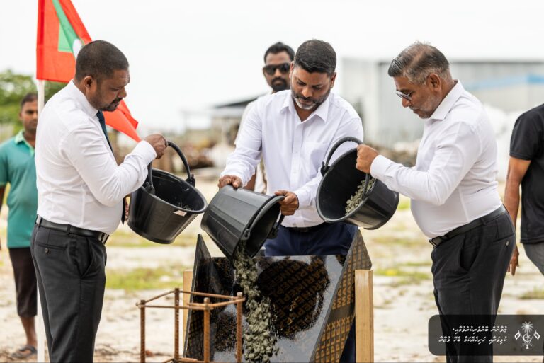 އުކުޅަހުގެ ސްޕޯޓްސް ކޮމްޕްލެކްސްގެ ބިންގާ އަޅައިފި