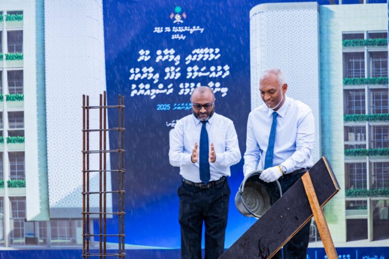 ޤުރްއާނަށް ހާއްސަ 15 ފަންގިފިލާގެ ވަޤްފު އިމާރާތުގެ ކުރެހުން އަންނަ މަހު ނިންމަނީ