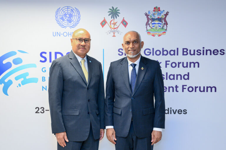 ފަތުރުވެރިކަމުގެ ދާއިރާއިން ހުރި ފުރުސަތުތަކާ ގުޅޭގޮތުން ރާއްޖެއާއި ޕަލާއޫއިން މަޝްވަރާކޮށްފި