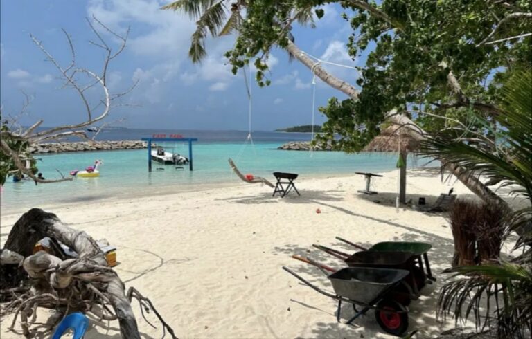 ކެންދޫ ސްކޫލު ސްކައުޓް ކޭމްޕްގެ ބޭނުމަށް ގެންގުޅުނު ގިނަ ތަކެތި ވަގަށް ނަގައިފި