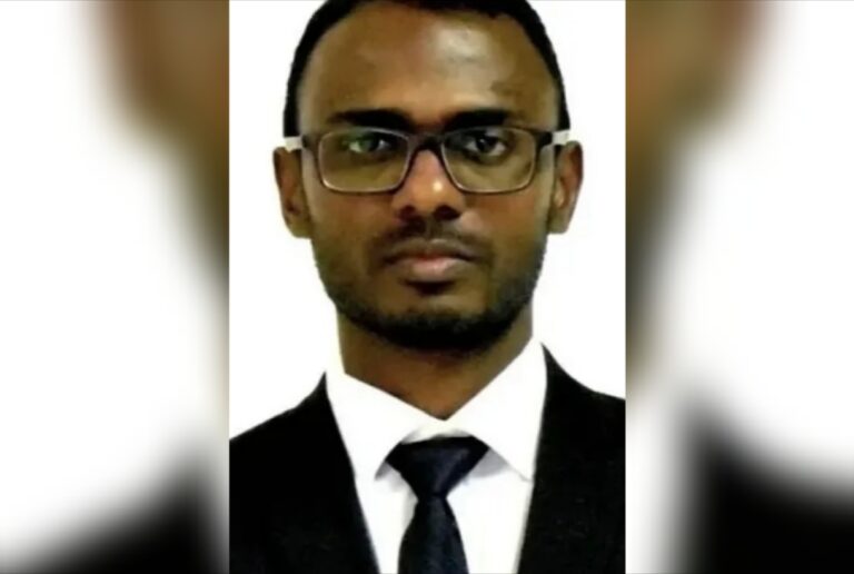 ގާޒީ އިހުސާން ސަސްޕެންޑްކުރީ ޖިންސީ ފުރައްސާރައިގެ މައްސަލައެއްގައި: ޖޭއެސްސީ