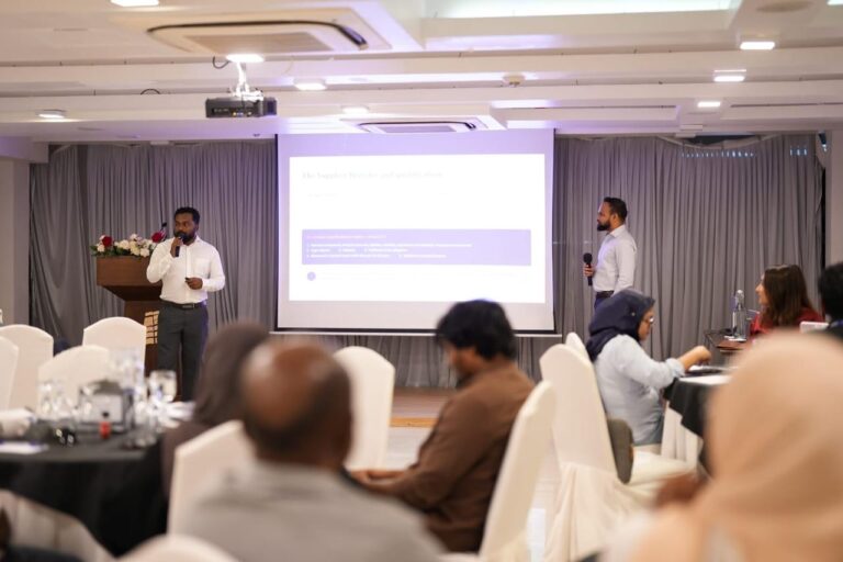 ފެނަކައިން ޕްރޮކިއުމަންޓް ސިޔާސަތު މުރާޖާ ކުރުމަށް ހާއްސަ ސިމްޕޯޒިއަމްއެއް ބާއްވައިފި