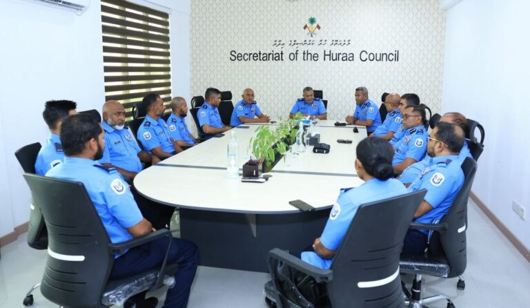 ކ. އަތޮޅު ތިން ރަށެއްގައި މަސައްކަތްކުރާ ފުލުހުންނާ ސީޕީ ބައްދަލުކުރައްވައިފި