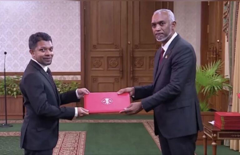ޗީފް އޮފް ސްޓާފް ފަޔާޒުގެ މަގާމު ސީނިއާ މިނިސްޓަރު ފެންވަރަށް މަތިކޮށްފި