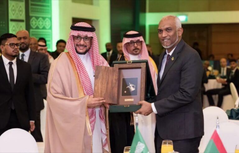 އިތުރު ދާއިރާތަކުން ރާއްޖެއާ އެކު ގުޅުން ބަދަހިކުރަން ސައުދީން ޝައުގުވެރިވޭ: ސަފީރު