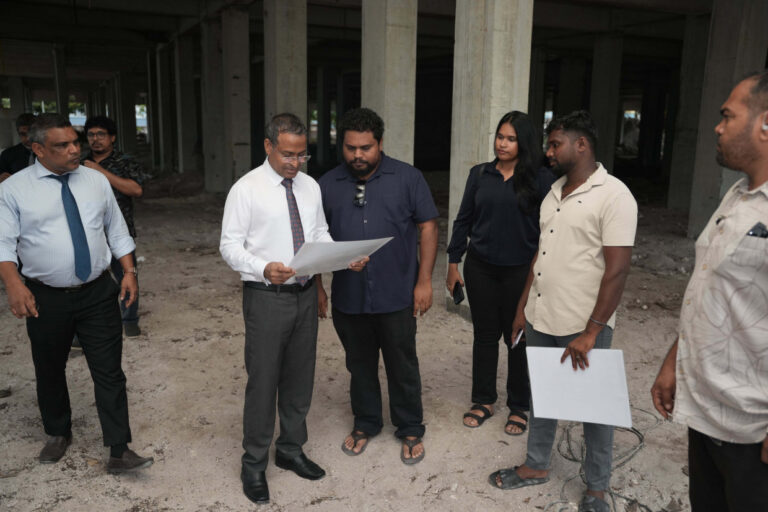 ސުޕްރީމް ކޯޓު އަޅަން މާލެއިން ބިމެއް ހަމަޖެހިއްޖެ: އުއްތަމަ ފަނޑިޔާރު