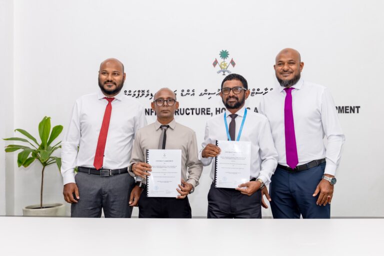 ބާރަށު ޖެޓީއާއި ބަނދަރު ތަރައްގީކުރުމުގެ މަޝްރޫއު އެމްޓީސީސީއާ ހަވާލުކޮށްފި